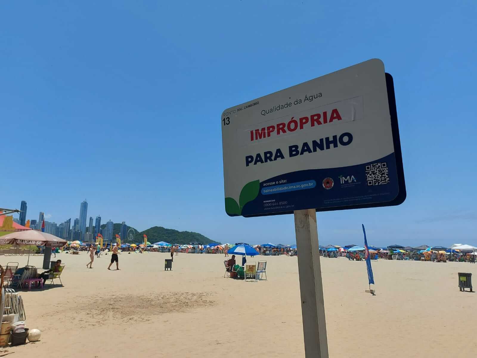 Placa em Balneário Camboriú