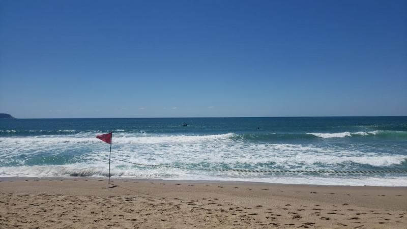 Corpo foi visto boiando na Boca da Barra