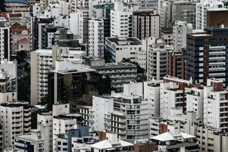 Prédios em Florianópolis (Tiago Ghizoni, NSC Total)