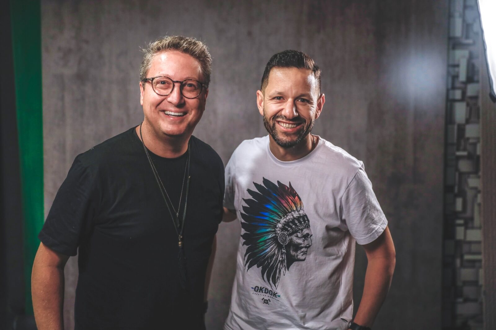 Léo Coelho e Tete Trevisol agitam o Floripa Tem com o Vibe ATL