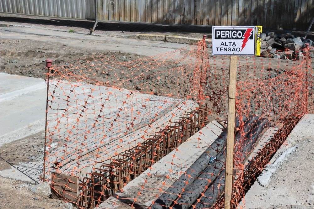 Obras de drenagem do rio Mathias estão paralisadas desde 2020, após rescisão do contrato