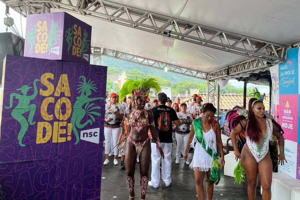 Sacode NSC agita terça-feira de Carnaval