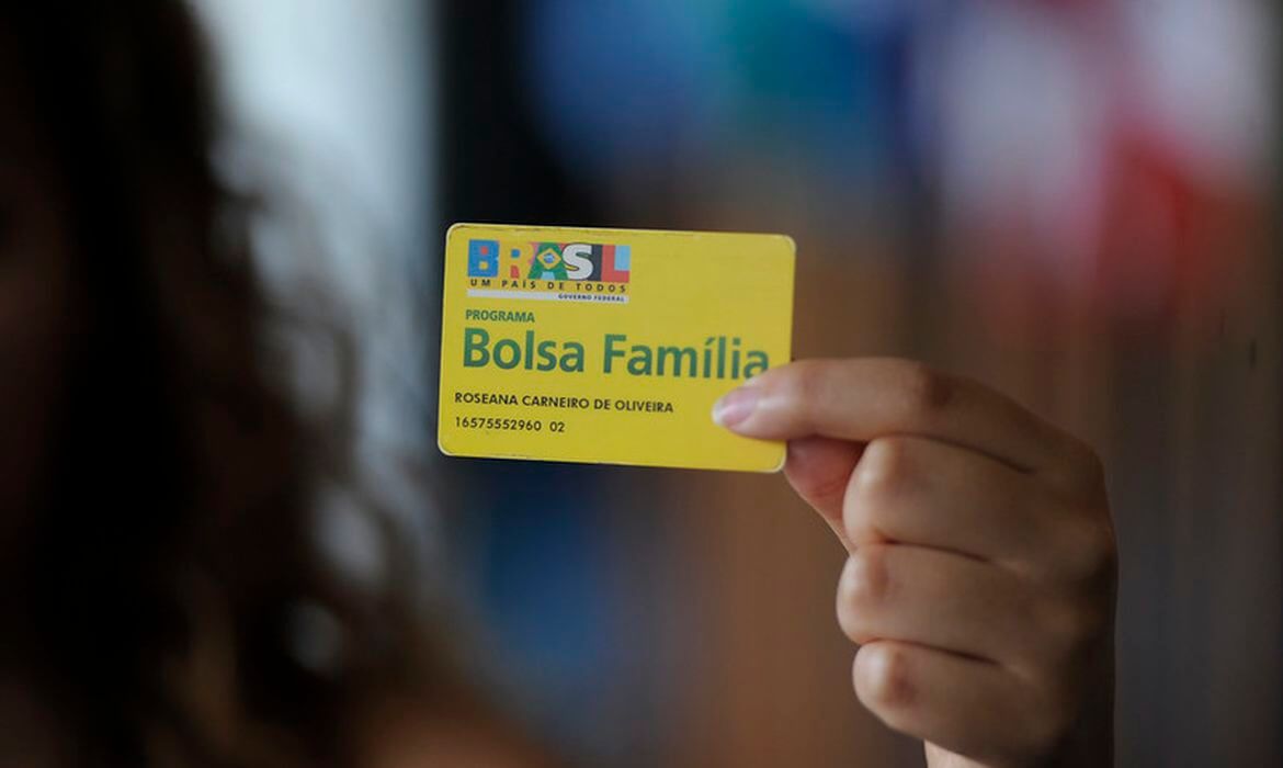 Bolsa Família é pego para família em situação de vulnerabilidade