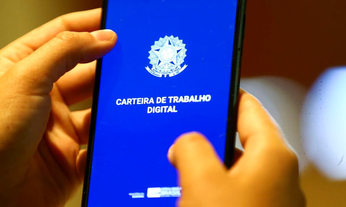 Joinville criou 5,5 mil vagas de emprego no ano passado