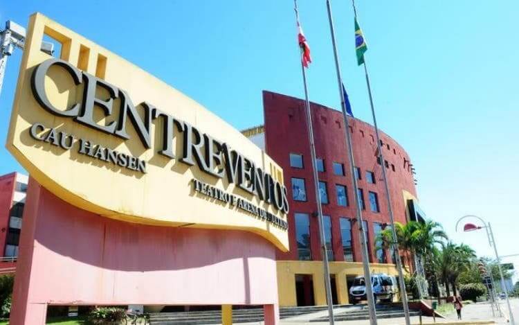 Em 2001, complexo do Centreventos Cau Hansen ganhou instalação do Teatro Juarez Machado