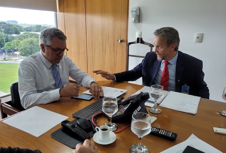 Pedro Uczai com Alexandre Padilha