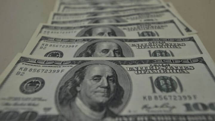 Dólar