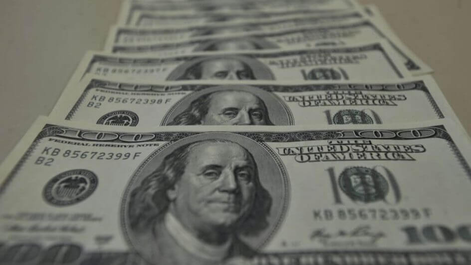 Dólar