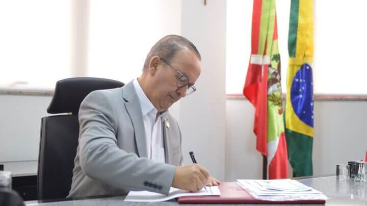 Governador Jorginho Mello