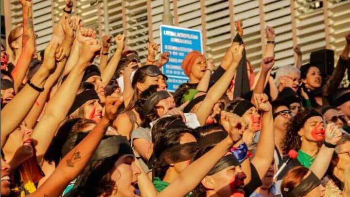 Mulheres em protesto em Santa Catarina