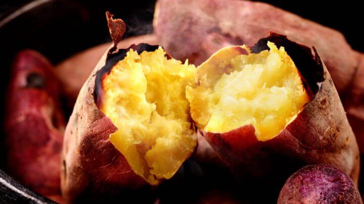 Batata-doce assada japonesa