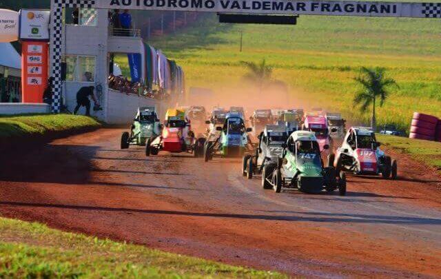 Campeonato Brasileiro de Velocidade na Terra começa na quinta-feira (23) (Foto: Divulgação)