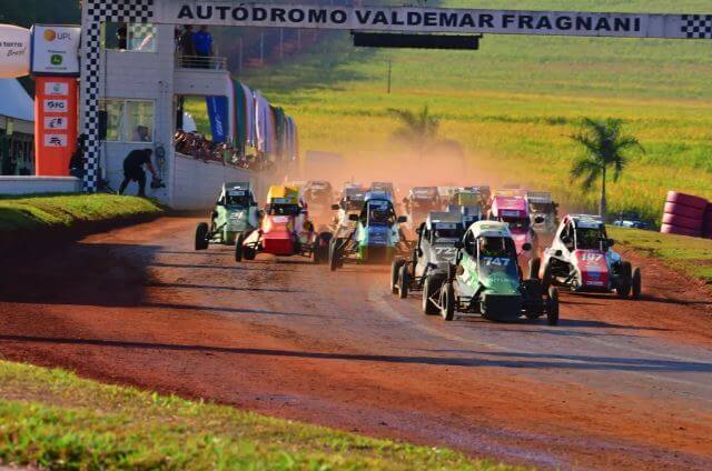 Campeonato Brasileiro de Velocidade na Terra começa na quinta-feira (23) (Foto: Divulgação)