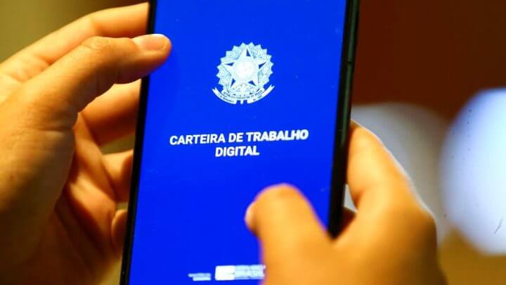 Serviços ficaram na liderança na criação de empregos em Joinville em janeiro