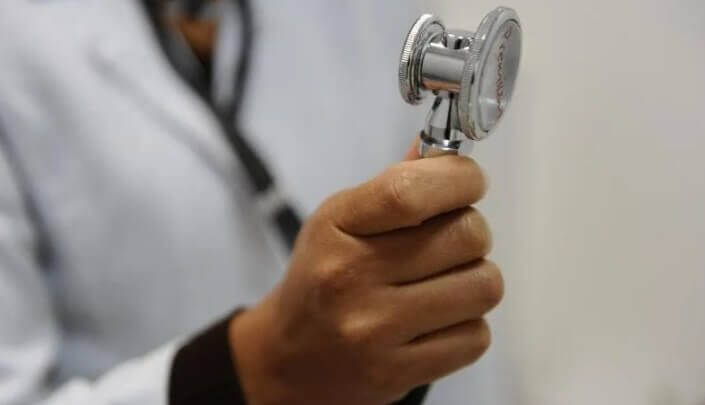 Menina ficou internada no hospital de Itajaí