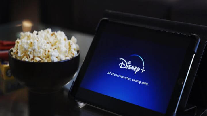 Logo do Disney Plus em um tablet