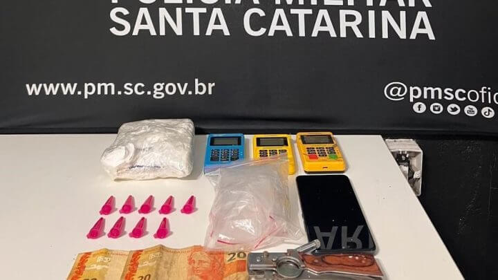Material foi apreendido pela PM