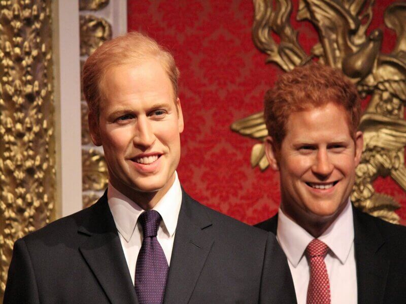 Estátua de cera Príncipe William e Príncipe Harry