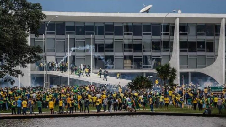 Em 8 de janeiro, golpistas invadiram Palácio do Planalto, STF e Congresso Nacional (Foto: Gabriela Biló/Folhapress)