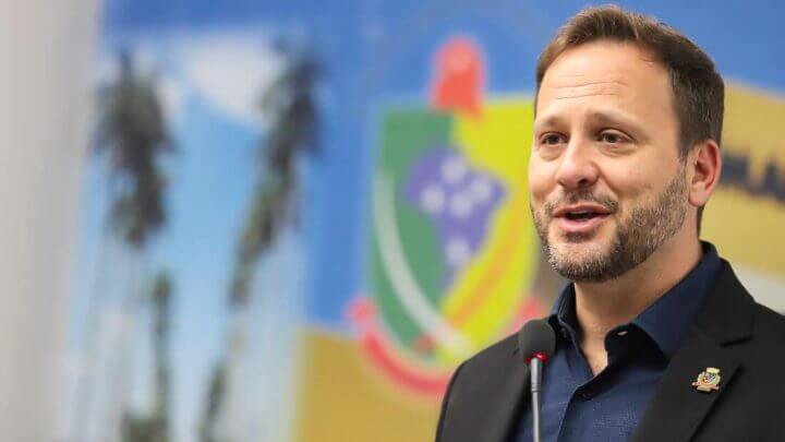 Ação de Adriano Silva foi apresentada na sexta-feira