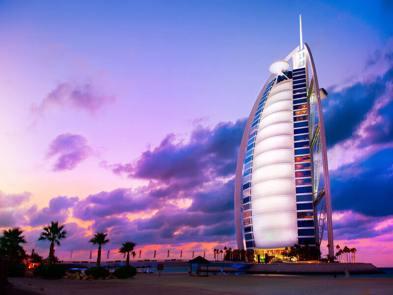 Vista externa do hotel Burj Al Arab