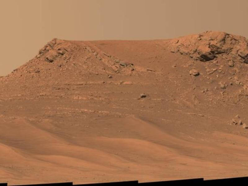 Imagens do solo de Marte com curvas obtidas pela Nasa