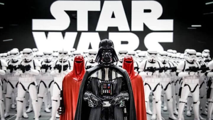 Darth Vader e os stormtroopers