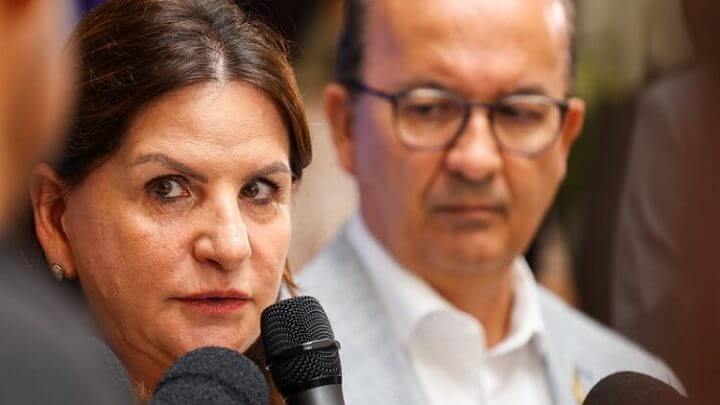 Carmen Zanotto com o governador Joginho Mello