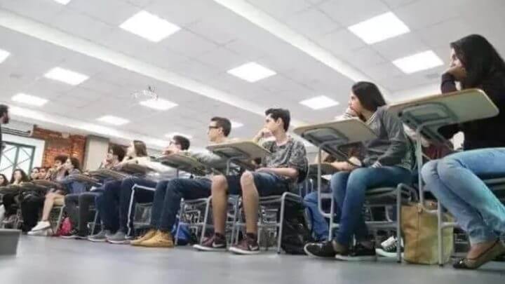 Programa Faculdade Gratuita pode aceitar alunos em segunda graduação
