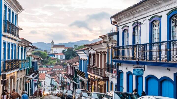 Vista da Rua Conde de Bobadela, em Ouro Preto, Minas Gerais