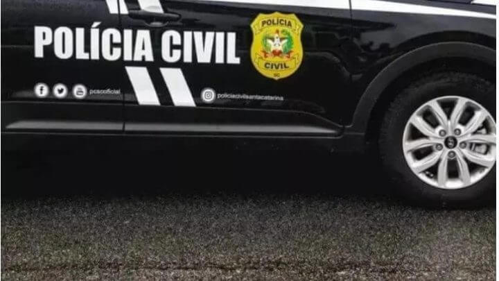 Dois seguem presos por suspeita no crime
