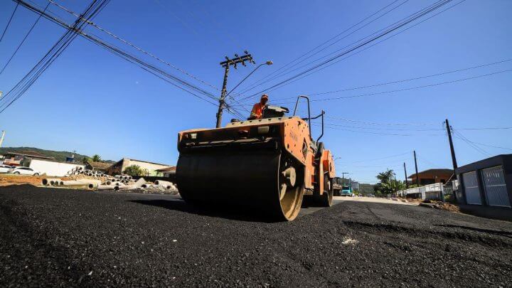 Déficit de pavimentação em Joinville é de 650 km