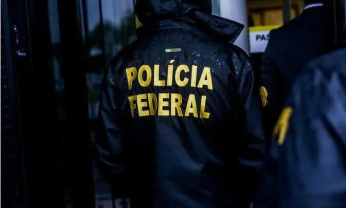 Mandados são cumpridos na casa do desembargador
