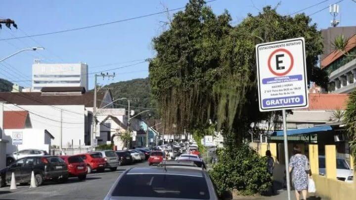 Futuro modelo do estacionamento rotativo será com concessão à iniciativa privada
