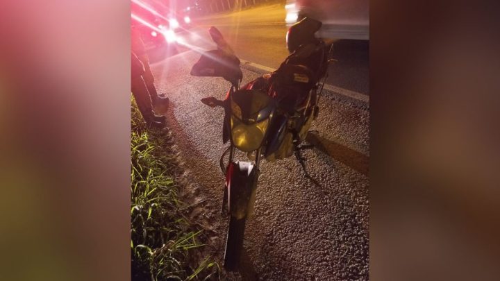 Motociclista foi levado ao hospital