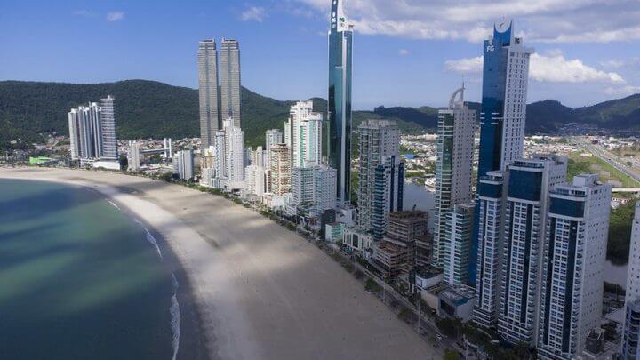 Barra Sul, em Balneário Camboriú