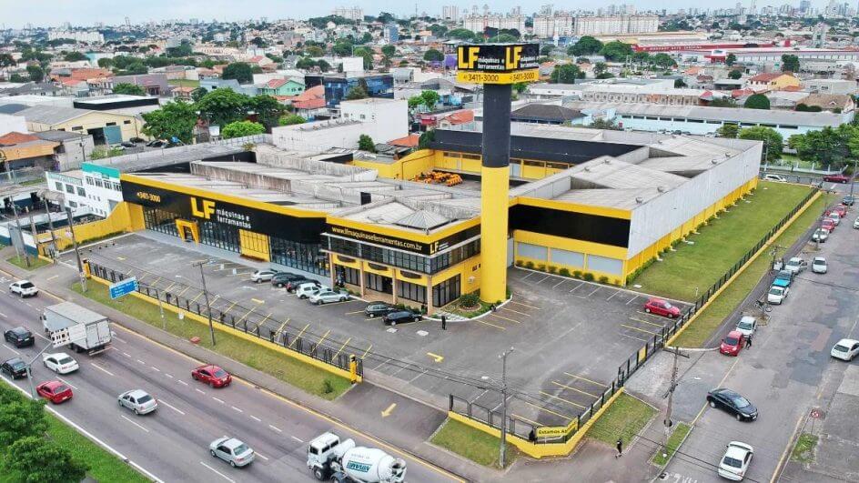 A empresa foi fundada em 29 de julho de 1989, em Caxias do Sul, Rio Grande do Sul
