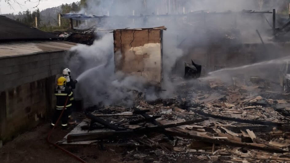 Incêndio destruiu a casa
