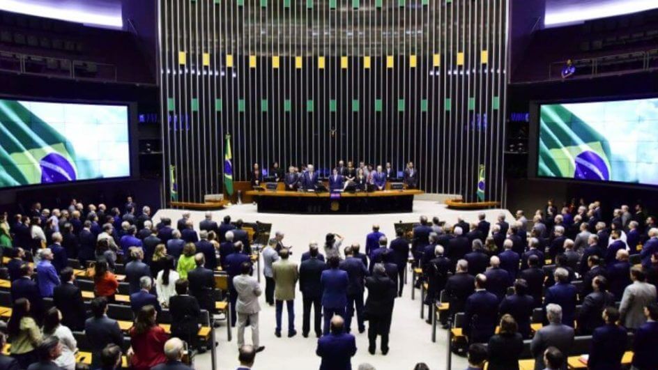 Câmara dos Deputados teve comissões suspensas nesta semana para acelerar reforma tributária