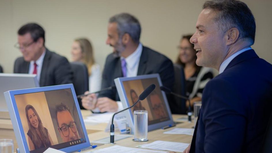 Ministro Renan Filho em reunião com superintendentes do DNIT